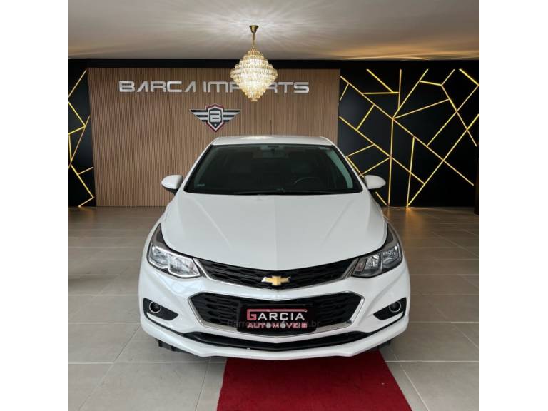 CHEVROLET - CRUZE - 2017/2018 - Branca - R$ 89.900,00